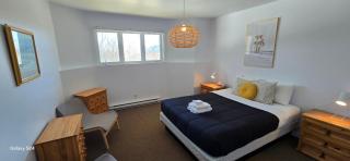 Bleuzen appartement du bas vue sur fleuve , Spa, WOW - Petite-Rivière-Saint-François - 9
