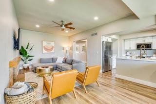 Outdoor Entertainment Space Home in Scottsdale - Scottsdale - 6