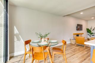 Outdoor Entertainment Space Home in Scottsdale - Scottsdale - 5