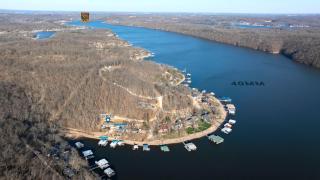 Bearcat Bungalows - Two Homes One Rental - Sleeps 22 - Sunrise Beach - 6