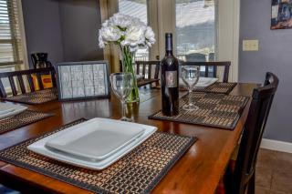 Birdie's Bliss 2BR Condo Sleeps 6 - Lake Ozark - 4
