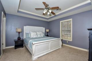 Birdie's Bliss 2BR Condo Sleeps 6 - Lake Ozark - 2