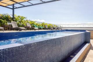 Central Playa del Carmen Master Suite with rooftop pool and gym WiFi free parking near beach - Playa del Carmen - 1
