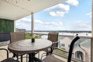 Emerald Bay Oasis - Sleeps 6 - Lake Ozark - 6