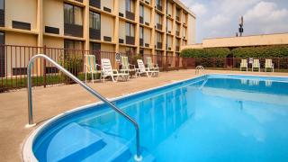 Best Western Northwest Indiana Inn - 1