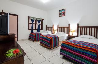 Splash Inn Dive Resort & Villas - 7