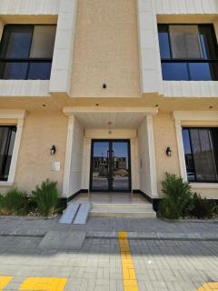 Spacious, Boho 3-Bedroom Apartment North Riyadh - Riade - 3