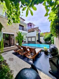 Pondok DEWI Villa - LEGIAN - 6 Bedroom Villa - Great Location - Legian - 0