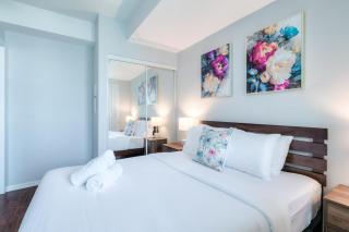 Panorama Luxe Suites - Prime Downtown Location - 4