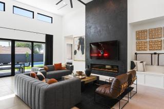 Luxe - Solstice Retreat - Heated Pools - 2 Homes - Scottsdale - 9