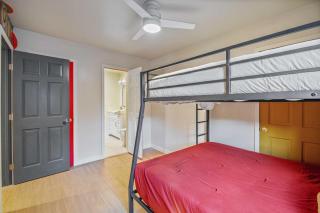 Glenwood Springs Mountain Getaway with Hot Tub and Riverfront - Glenwood Springs - 2