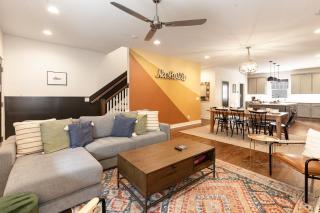 Nashville Comfort-Sleeps 10-3 Mins to 12 South - Nashville - 4