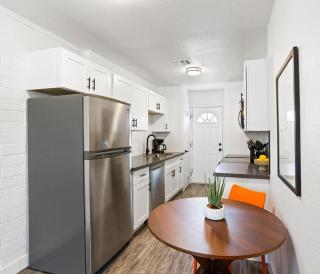Quad Social-4 Unit Combo-Entertainment District - Scottsdale - 7