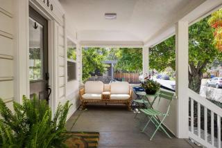 Stylish Central Napa Home with Serene Private Yard - Napa - 2