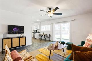 Quad Social-4 Unit Combo-Entertainment District - Scottsdale - 1