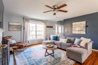 Hot Tub Pool Table Fire Pit Pet Friendly - 7