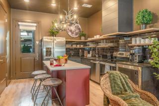 LUXE-Rooftop Echo-Private Deck-4 Mins Broadway - Nashville - 1