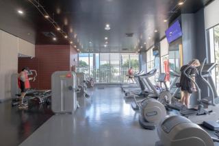 Studio Apmt 2 Beds with pool and gym - Hallandale Beach - 5