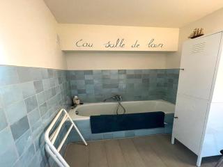 Apartment by the Sea with Stunning Views - 1