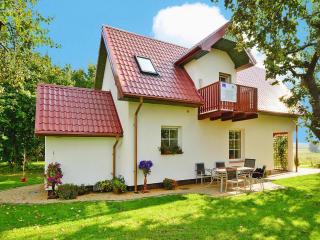Holiday home in the countryside, large garden - Noskowo - 0