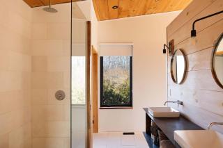 Willow Creek - Modern Sunlit Bungalow ST-2024-0253 - 7