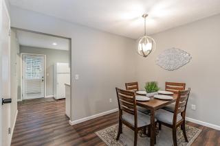 South Wing - 2 Units - 4 bedrooms - Mins to Zoo - Nashville - 1