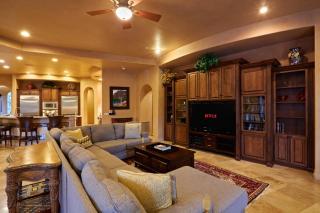 LUXE-Mountain Estate-Heated Pool-Paradise Valley - Scottsdale - 7
