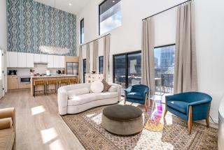 Hyve - Halo - Pool & Gym - Large Private Balcony - 0