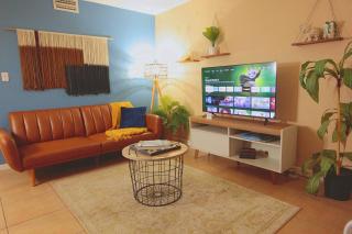Calm Japandi Retreat With Patio, Near Downtown - Sarasota - 0