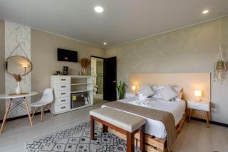 House of Turri Suite Views Terrace & Jacuzzi - 8