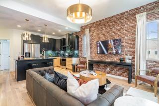 Duet - 2 Units - Rooftop Patios - Mins to Broadway - Nashville - 0