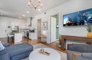 Gallatin Retreat-Private Balcony-In East Nashville - Nashville - 2