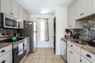 Cozy 3BD 2Minutes from Beach - East Stroudsburg - 7