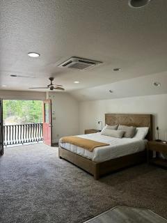 Cozy Private McCall Downtown Remodeled Studio - McCall - 9