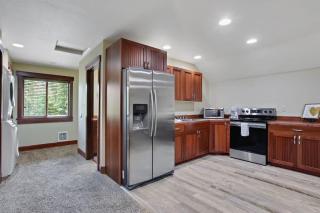 Cozy Private McCall Downtown Remodeled Studio - McCall - 7