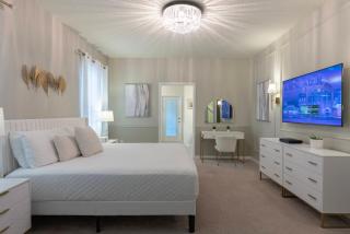 Brand NEW 10Bedrooms8 Baths At Windsor Island - 4