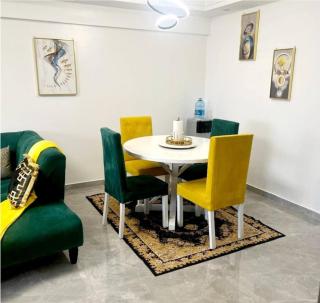 Chic,Stylish & Inviting 3BR Getaway in Kilimani - 5