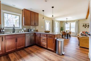The Buckhorn Chalet Hot Tub Arcades 6 Bedroom Fire Place - Albrightsville - 4