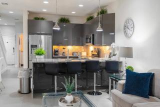 Amazing 3 Bedrooms with Private Pool- Close to Disney - 8