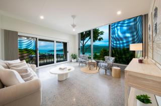 23B Airlie View - Airlie Beach - 2
