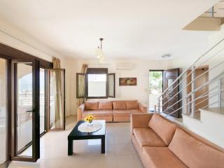 Villa in Rethimnon Crete with Private Pool - Kastellákia - 9