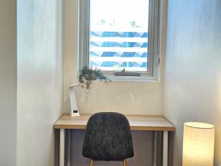 Spacious 2BR Apt with Balcony, Parking & Study Desk! - 6