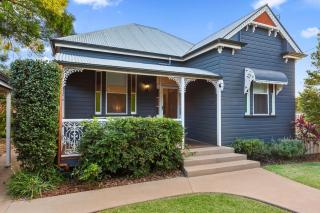 Number 10 - Toowoomba - 6