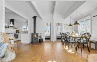 Four-Bedroom Holiday Home In Ebeltoft - Ebeltoft - 7
