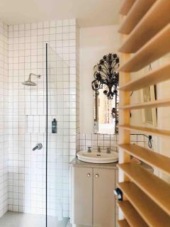 One Fabulous Room Brunswick Heads - 3