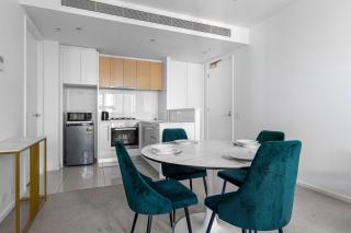 5 Guest Southbank Top Spot Crown Casino - 2 BR Apartment - 1