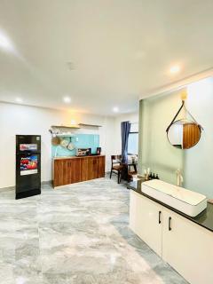 Ami Foreign Center Da Nang 6 - Cozy, New Interior, Spacious, Amenities, Near Beach, Windows - Danang - 1