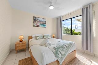 Bright 2-Bed Top-Floor Flat Near Moffat Beach - Caloundra - 9