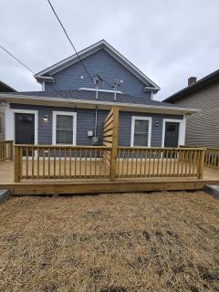 Beautiful Duplex Near DowntownIN - Indianápolis - 2