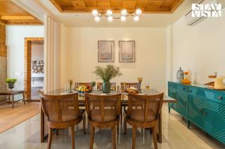 StayVista at Chestnut Manor with Lawn, BBQ, Bonfire - Kasauli - 6